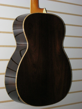 Larrivee OM-09 Brazilian back